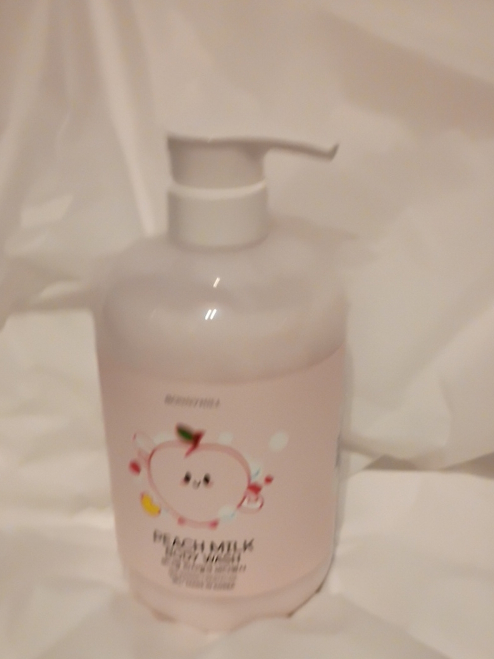 BONNYHILL Peach Milk Body Wash, 33.8 Fl Oz New